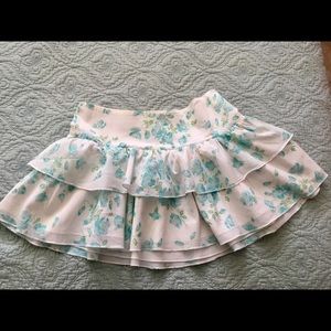 Ruffled mini skirt. Junior sized.
